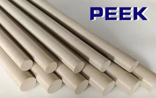 Erot CFR-PEEK-, PEEK- ja TITANIUM-seoksen pintajännityksen välillä